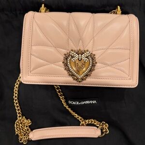 Dolce & Gabbana Devotion Pale Pink Leather Quilted Shoulder Bag